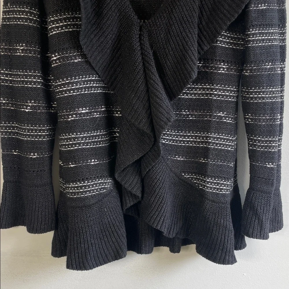 Elegant Black Striped Women's Cardigan